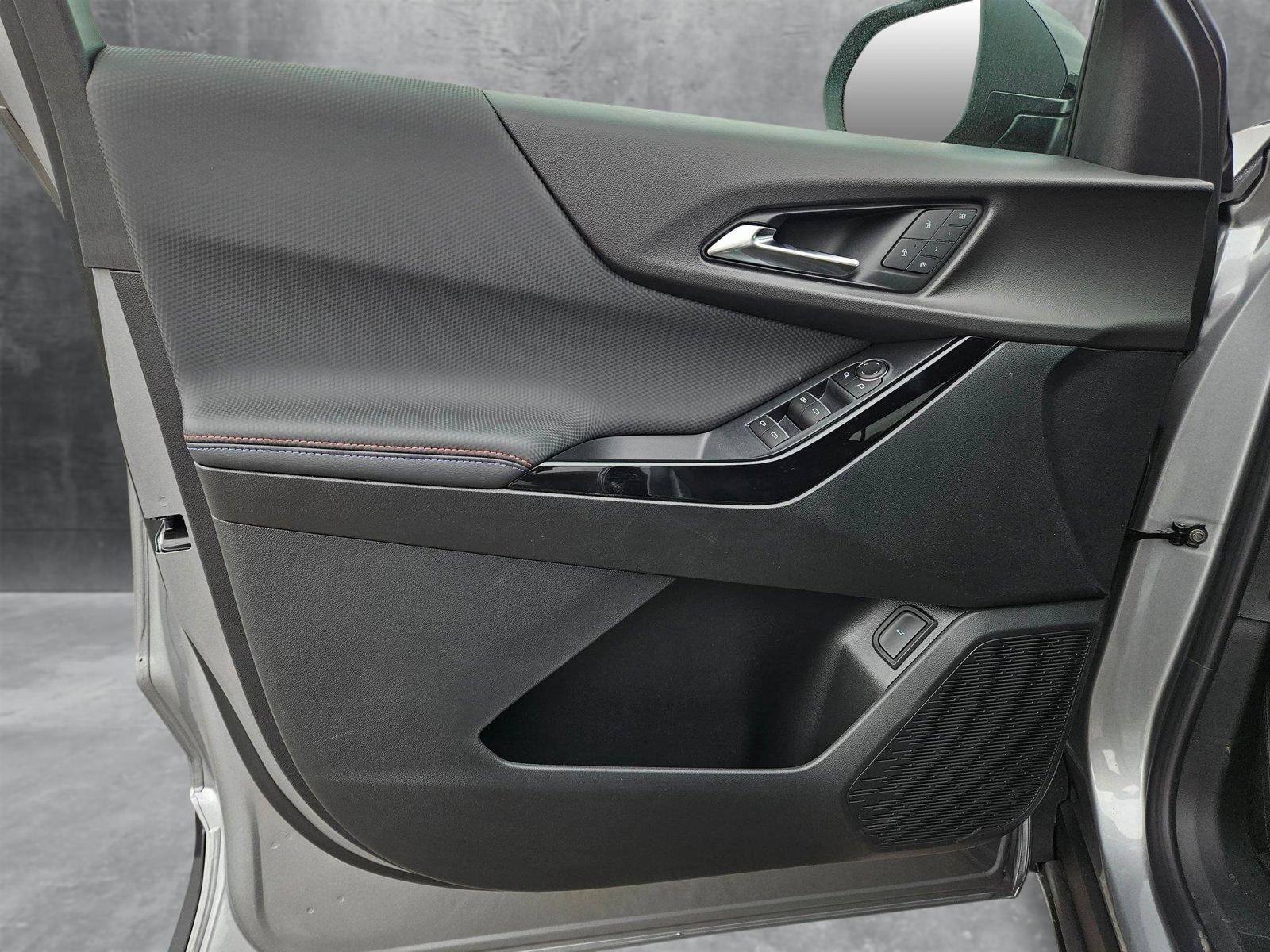 2025 Chevrolet Equinox Vehicle Photo in AUSTIN, TX 78759-4154