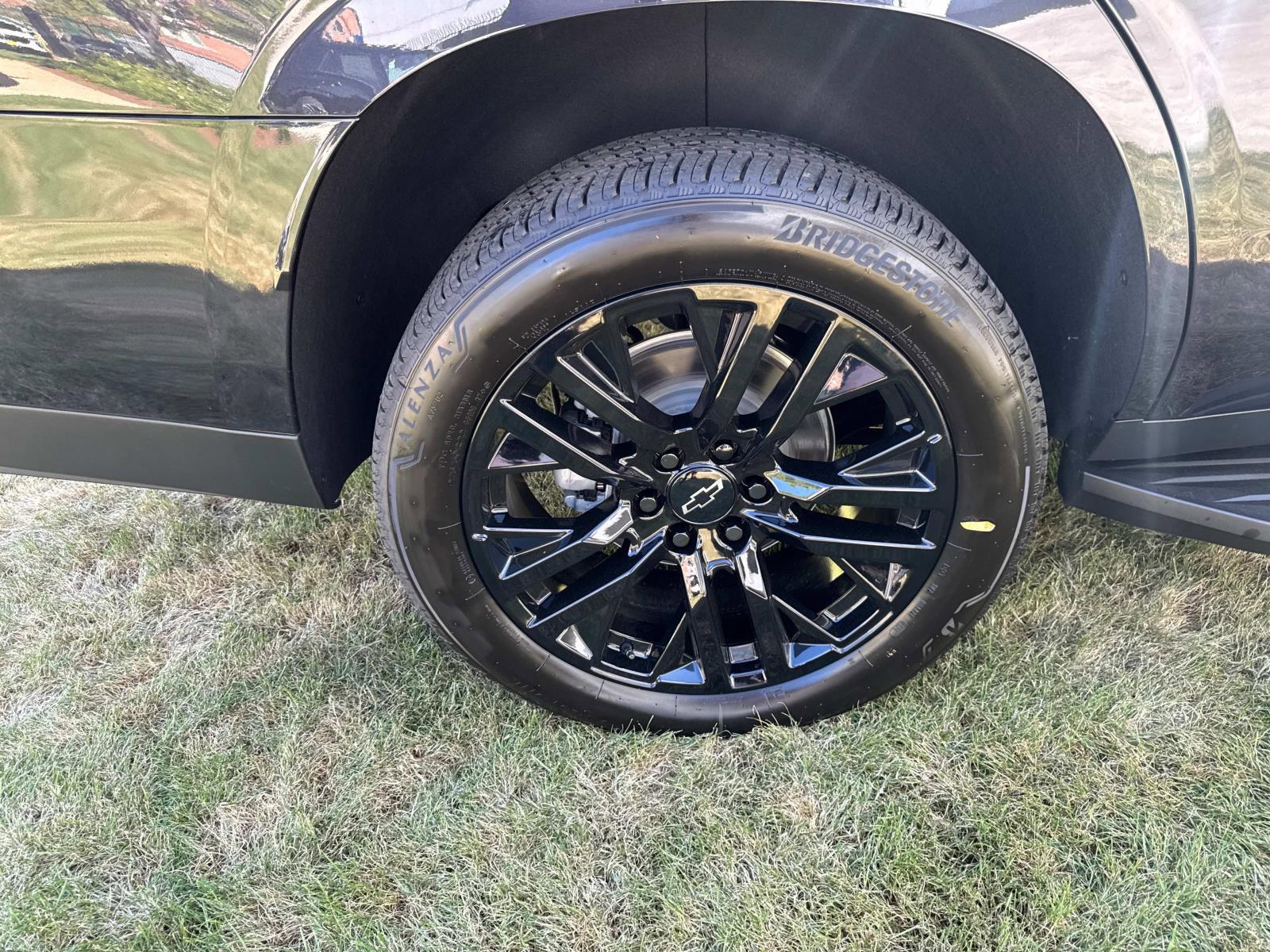 2025 Chevrolet Tahoe Vehicle Photo in LOS ANGELES, CA 90007-3794