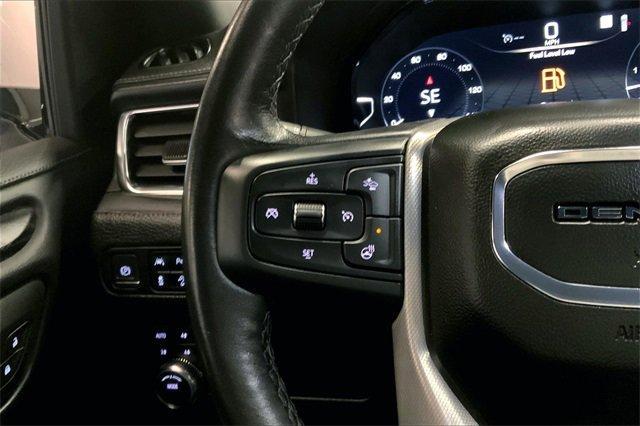 2022 GMC Yukon XL Vehicle Photo in TOPEKA, KS 66609-0000
