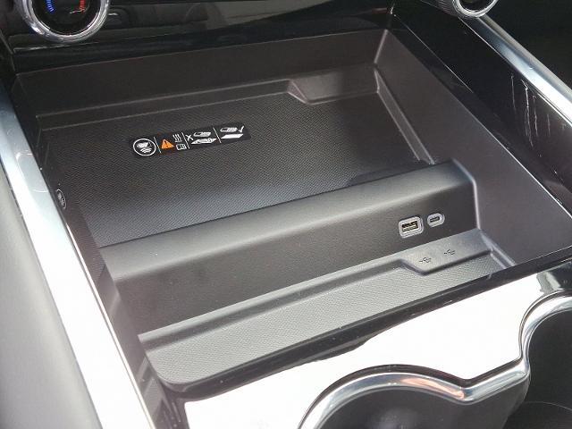 2025 Chevrolet Tahoe Vehicle Photo in TREVOSE, PA 19053-4984