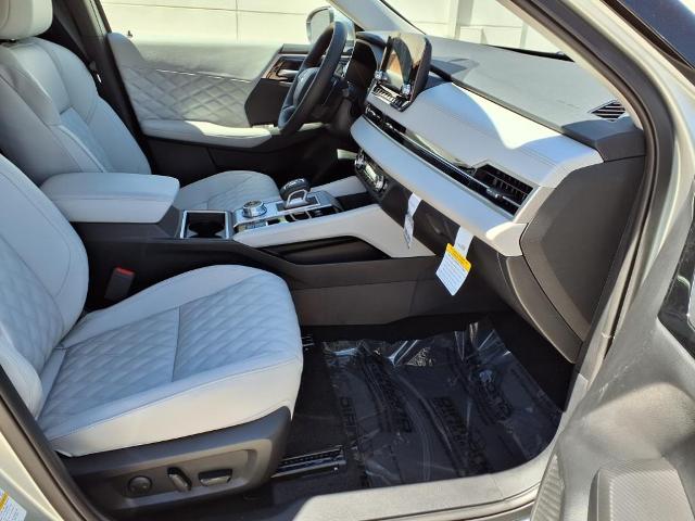 2025 Mitsubishi Outlander Plug-In Hybrid Vehicle Photo in Tampa, FL 33612
