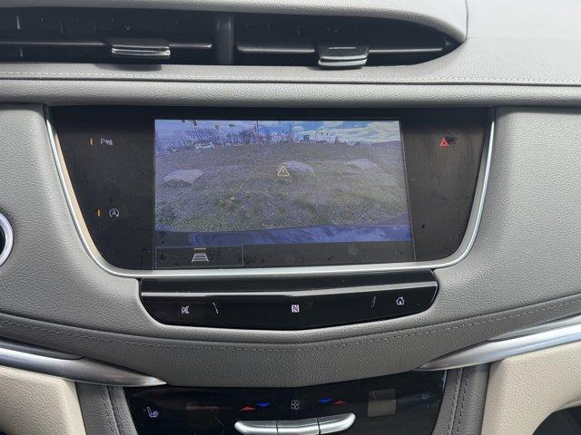 2021 Cadillac XT5 Vehicle Photo in LEOMINSTER, MA 01453-2952