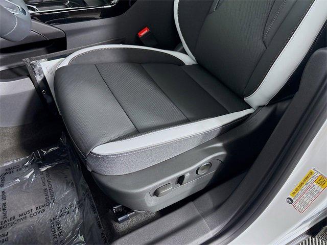2025 Buick Envision Vehicle Photo in PUYALLUP, WA 98371-4149