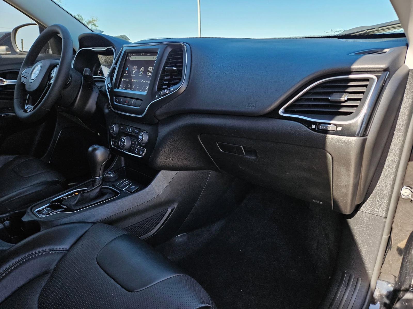2023 Jeep Cherokee Vehicle Photo in Seguin, TX 78155