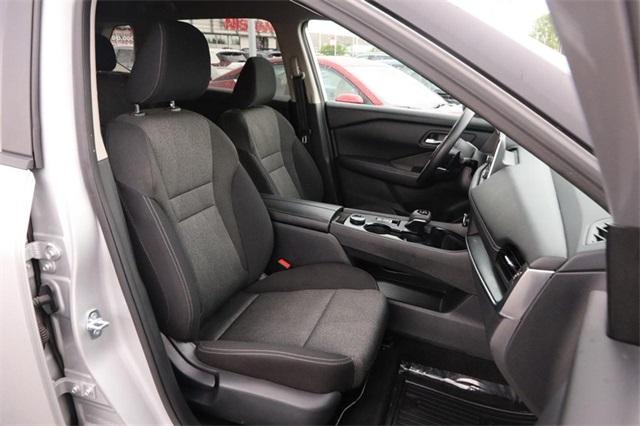 2024 Nissan Rogue Vehicle Photo in Hazelwood, MO 63042