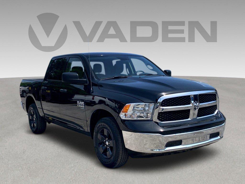 2022 Ram 1500 Classic Vehicle Photo in SAVANNAH, GA 31406-4513