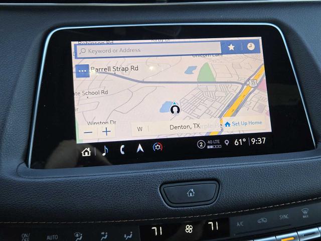 2022 Cadillac XT4 Vehicle Photo in DENTON, TX 76210-9321