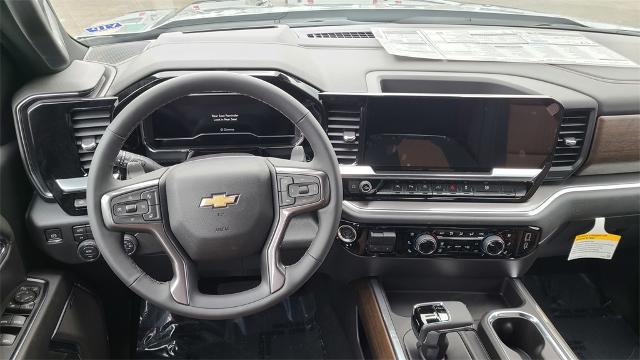 2025 Chevrolet Silverado 1500 Vehicle Photo in FLAGSTAFF, AZ 86001-6214
