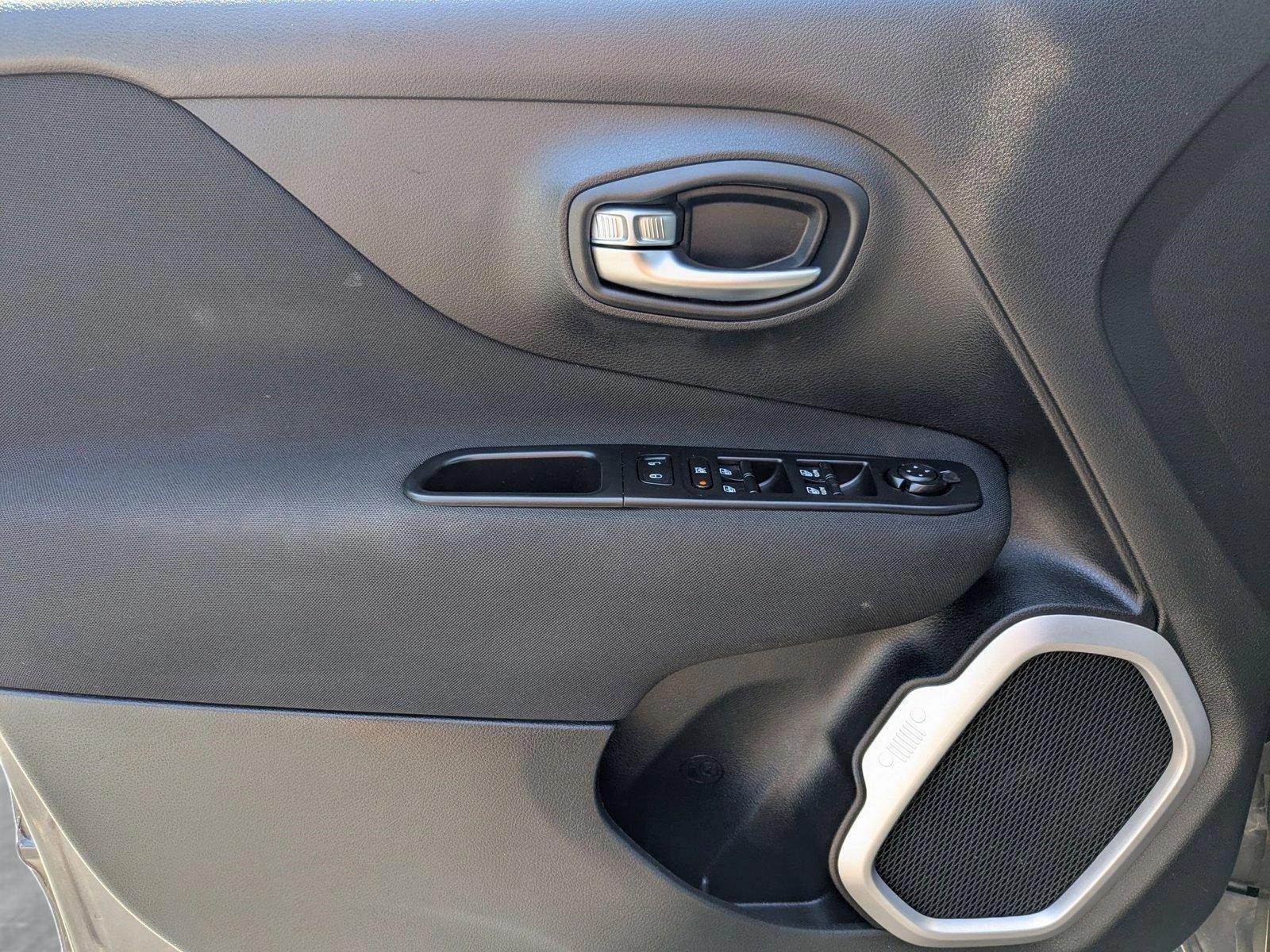 2018 Jeep Renegade Vehicle Photo in Panama City, FL 32401