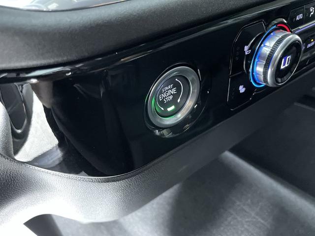 2024 GMC Sierra 1500 Vehicle Photo in GILBERT, AZ 85297-0402