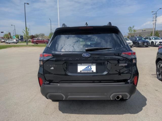 2025 Subaru Forester Vehicle Photo in Green Bay, WI 54304