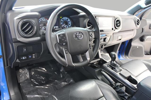 2021 Toyota Tacoma 4WD Vehicle Photo in Green Bay, WI 54304