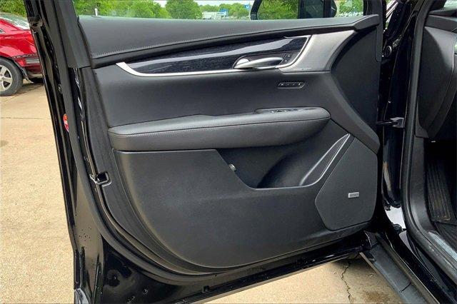 2022 Cadillac XT5 Vehicle Photo in KANSAS CITY, MO 64114-4545