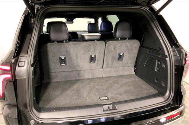2024 Chevrolet Traverse Vehicle Photo in KANSAS CITY, MO 64114-4502
