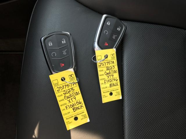 2023 Cadillac XT4 Vehicle Photo in GREEN BAY, WI 54303-3330