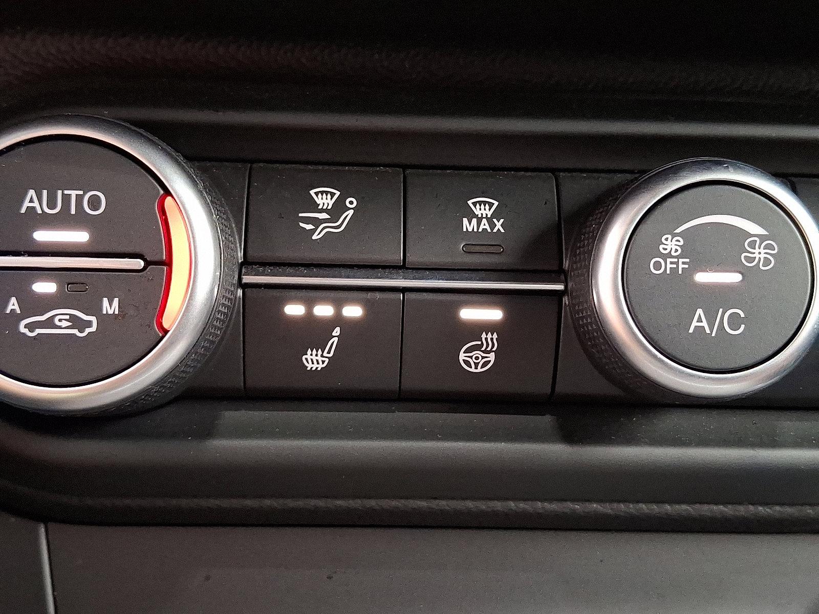 2022 Alfa Romeo Stelvio Vehicle Photo in Willow Grove, PA 19090