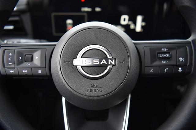 2025 Nissan Kicks Vehicle Photo in Ballwin, MO 63011