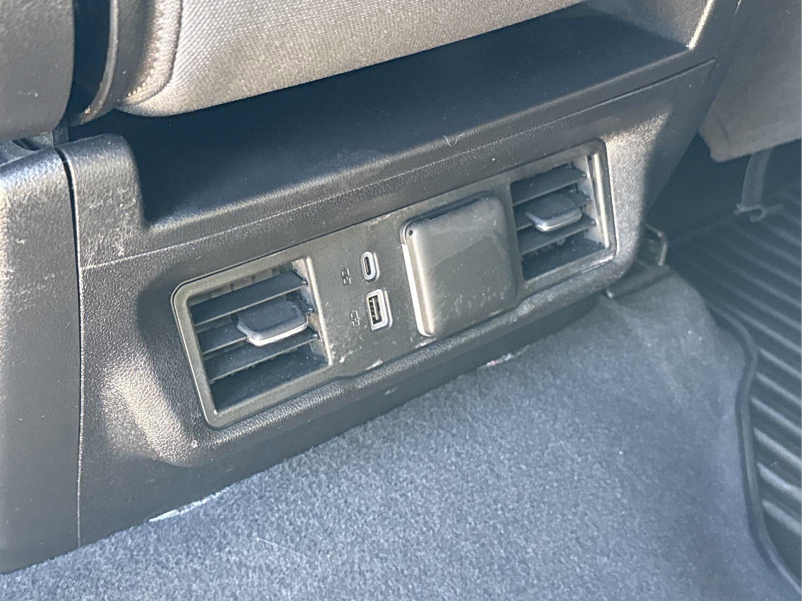 2024 Chevrolet Silverado 1500 Vehicle Photo in GEORGETOWN, TX 78626-7508