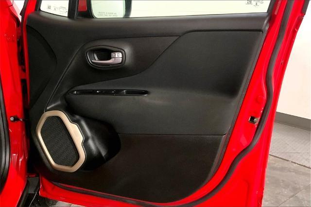 2017 Jeep Renegade Vehicle Photo in Lees Summit, MO 64086