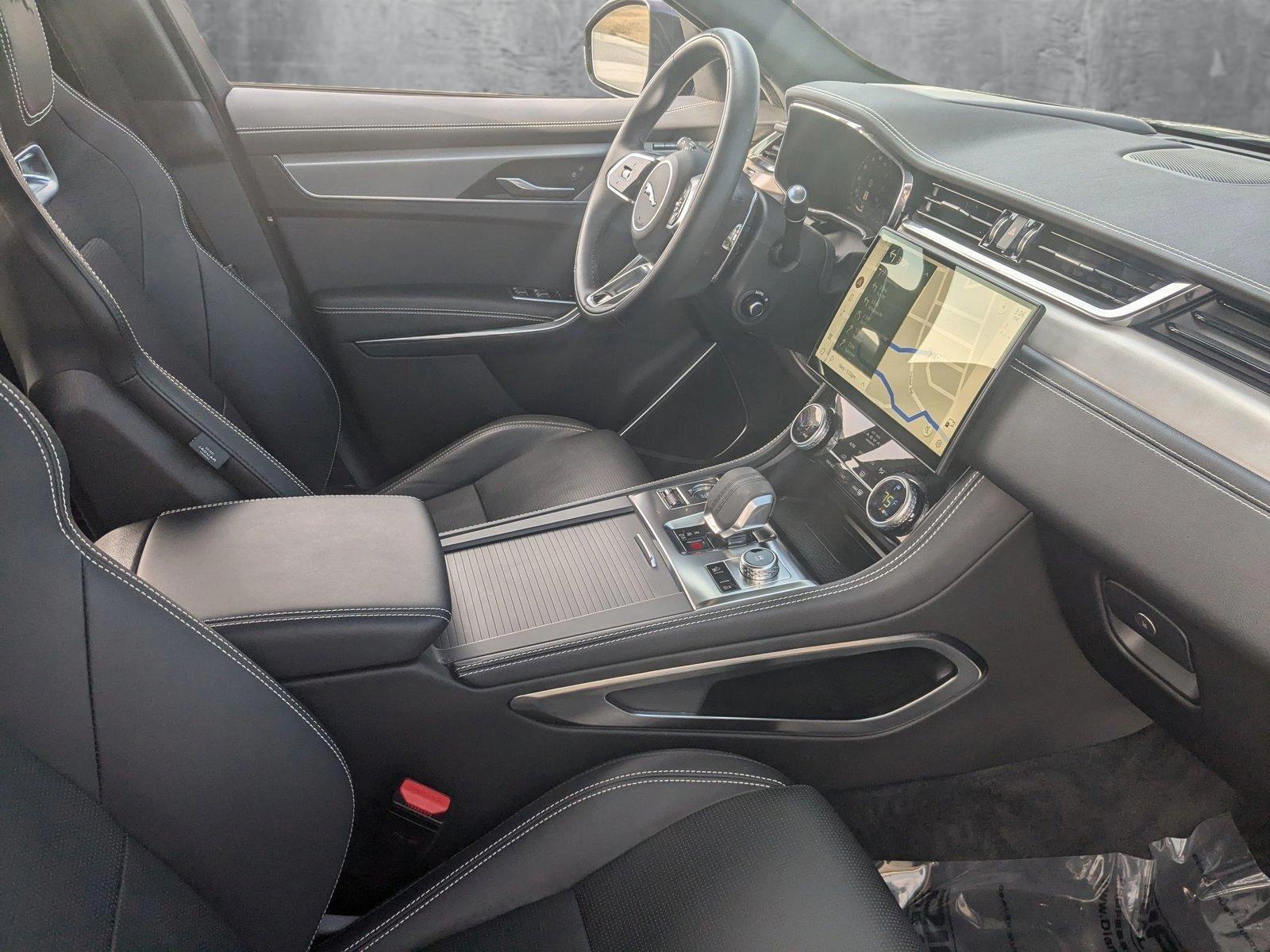 2024 Jaguar F-PACE Vehicle Photo in Cockeysville, MD 21030