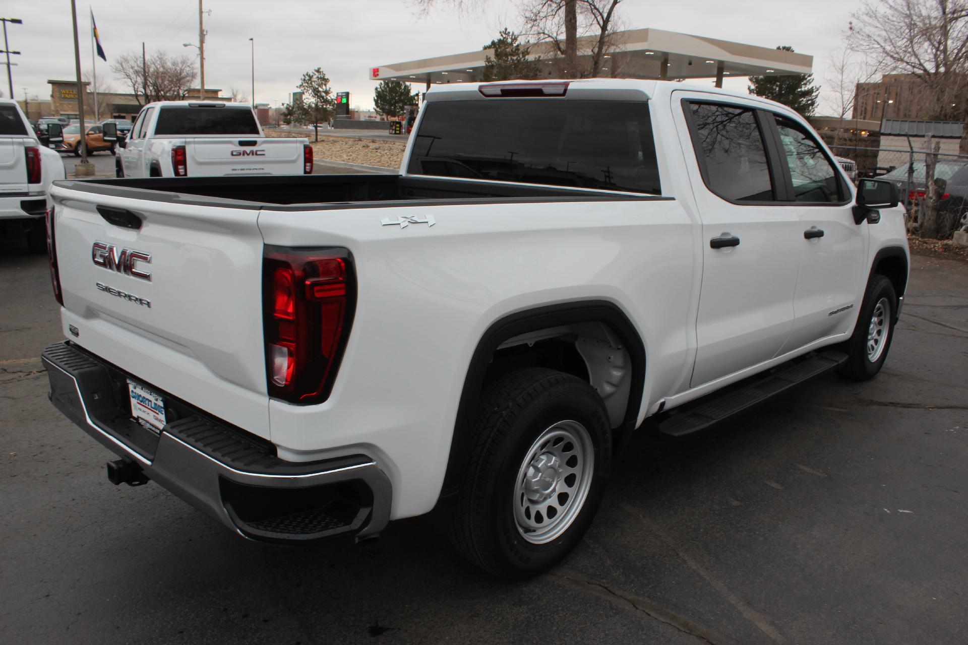 2025 GMC Sierra 1500 Vehicle Photo in AURORA, CO 80012-4011