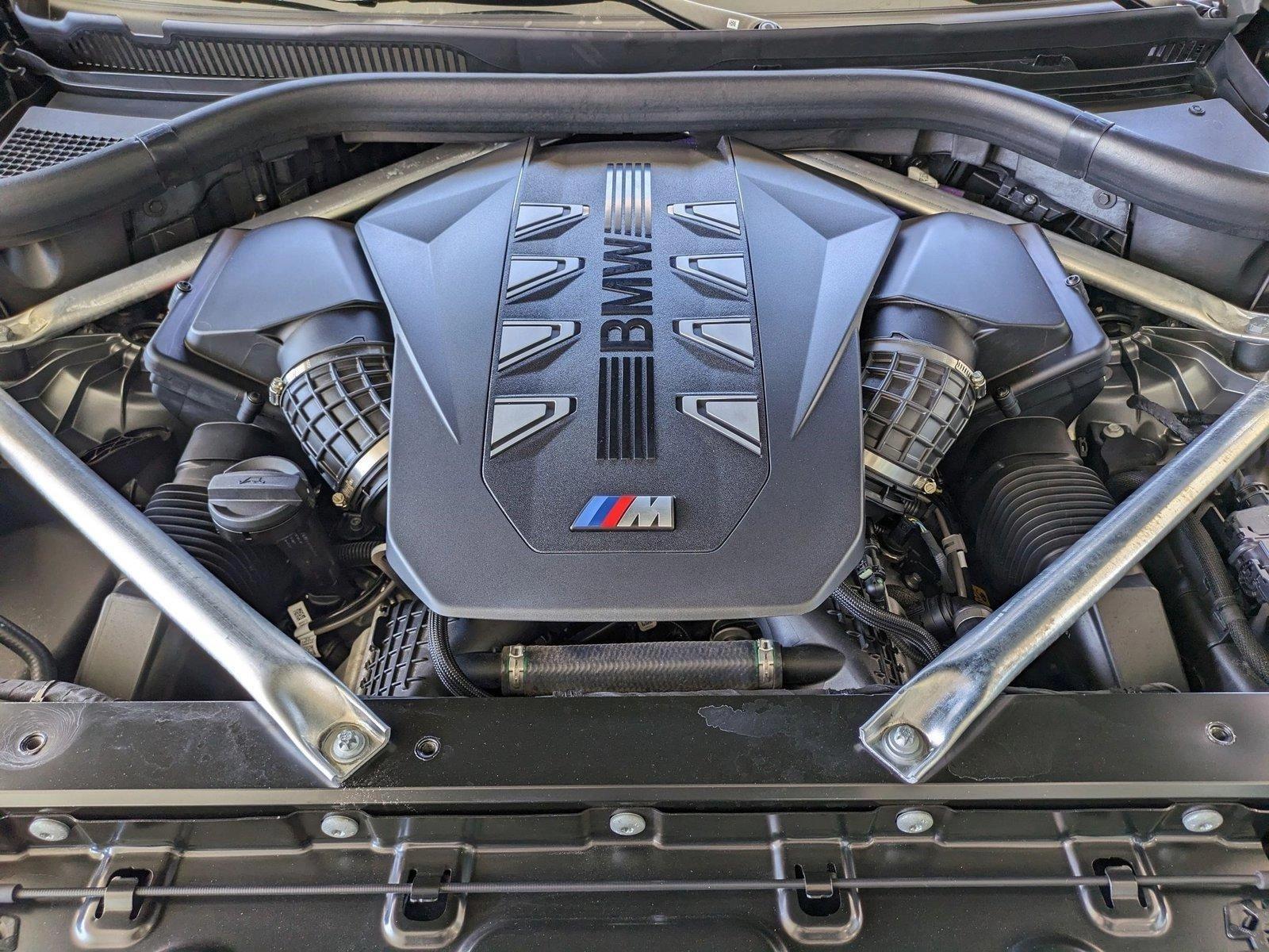 2024 BMW X6 M60i Vehicle Photo in Bradenton, FL 34207