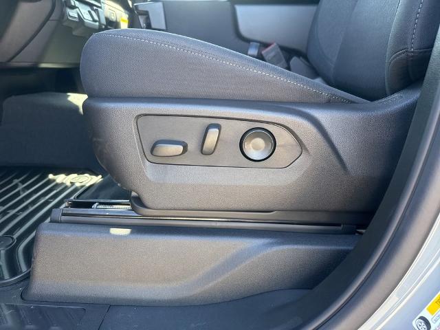 2025 Chevrolet Silverado 2500 HD Vehicle Photo in MANHATTAN, KS 66502-5036