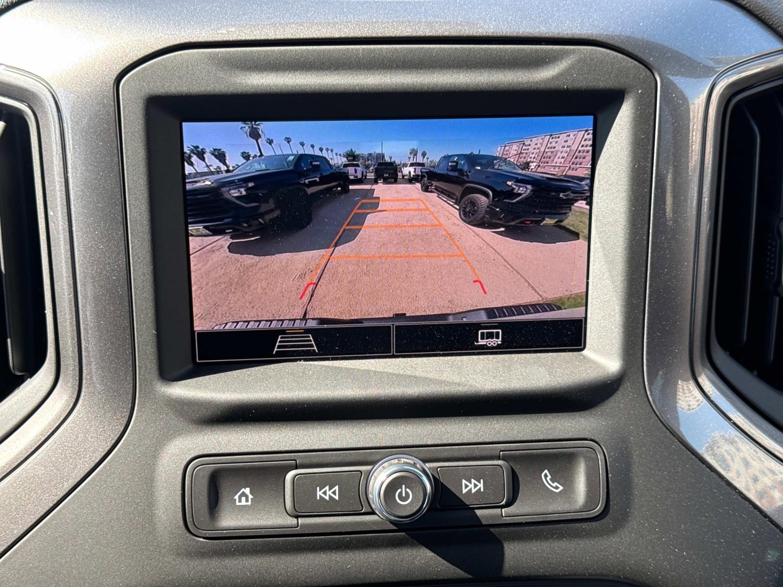 2025 Chevrolet Silverado 2500 HD Vehicle Photo in LOS ANGELES, CA 90007-3794
