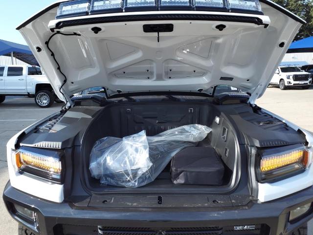 2025 GMC HUMMER EV Pickup Vehicle Photo in Denton, TX 76205