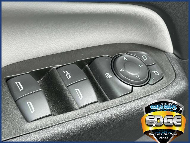 2022 Chevrolet Equinox Vehicle Photo in Roslyn, NY 11576