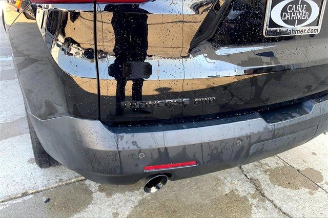 2020 Chevrolet Traverse Vehicle Photo in TOPEKA, KS 66609-0000