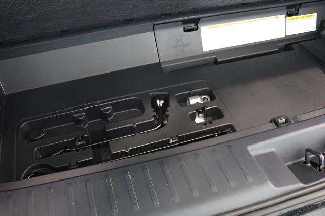 2021 Toyota Highlander Vehicle Photo in Green Bay, WI 54304