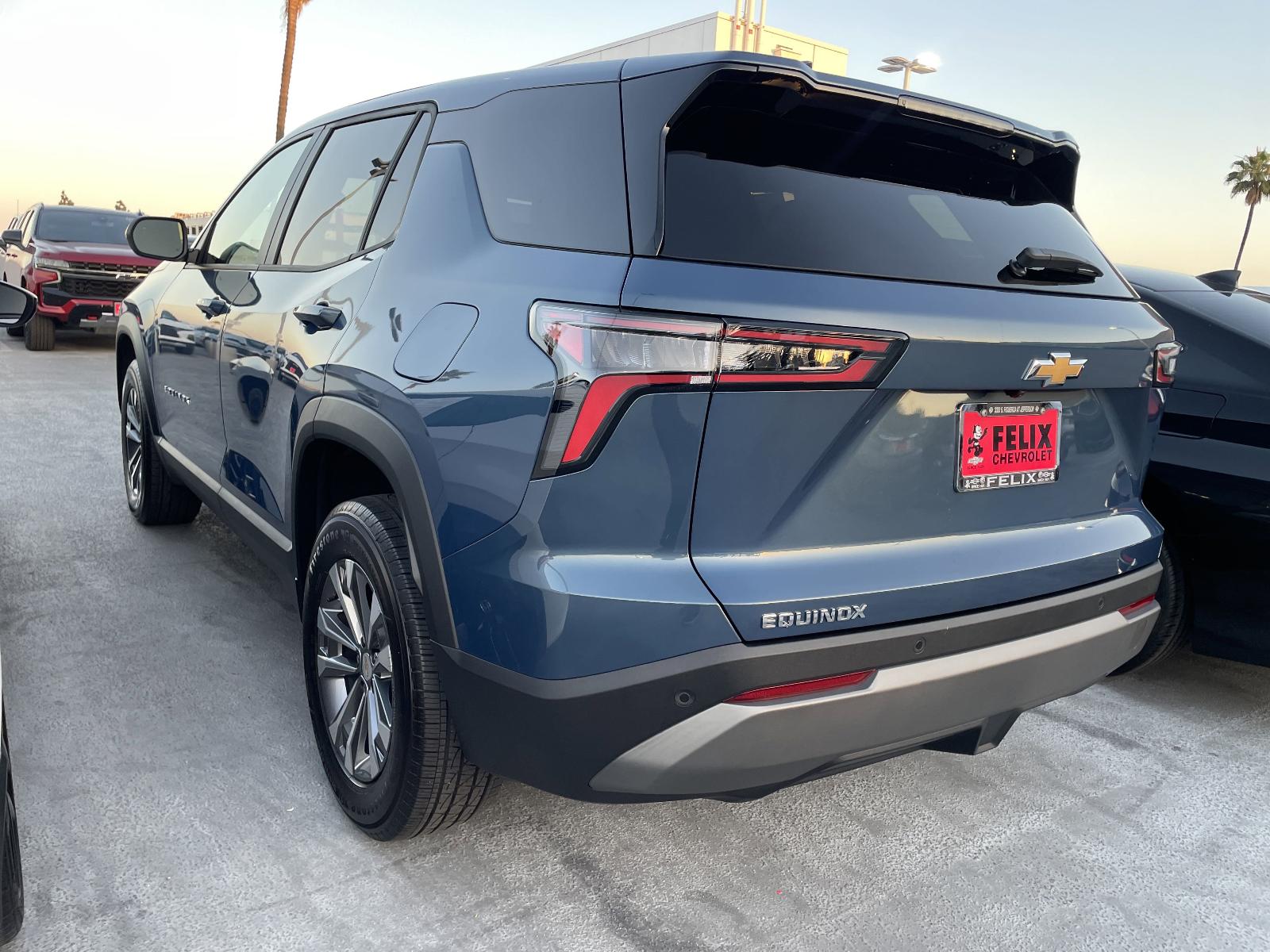 2025 Chevrolet Equinox Vehicle Photo in LOS ANGELES, CA 90007-3794