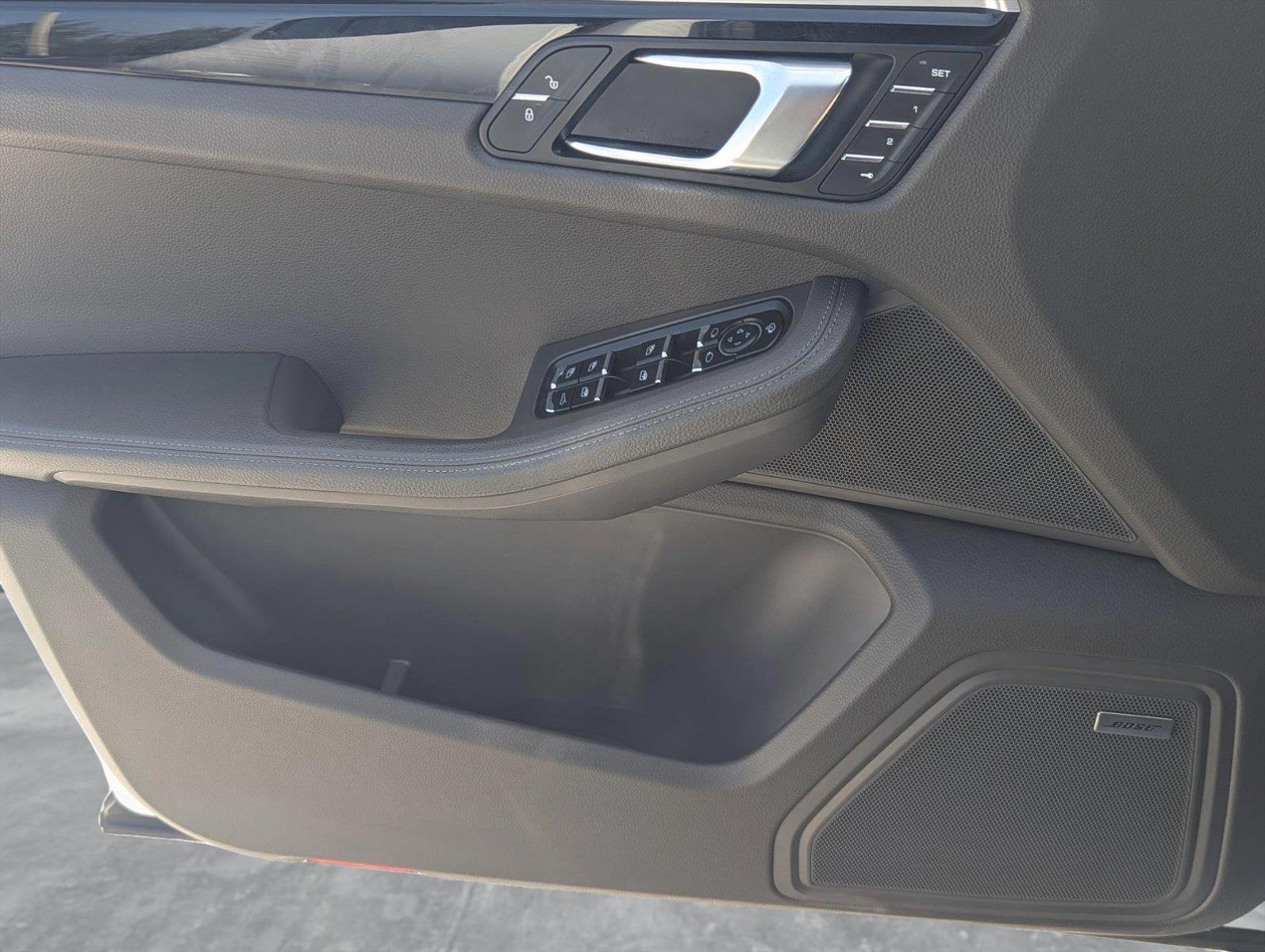 2019 Porsche Macan Vehicle Photo in Delray Beach, FL 33444