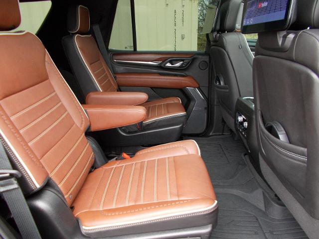 2023 GMC Yukon Vehicle Photo in LOWELL, MA 01852-4336