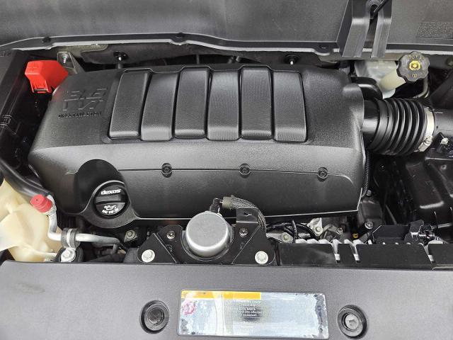 2017 Buick Enclave Vehicle Photo in DENTON, TX 76210-9321