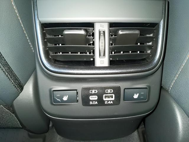 2025 Subaru Outback Vehicle Photo in Green Bay, WI 54304