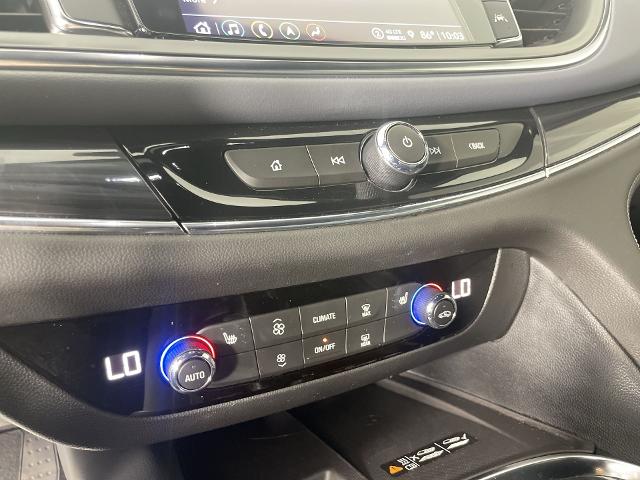 2024 Buick Enclave Vehicle Photo in GILBERT, AZ 85297-0402