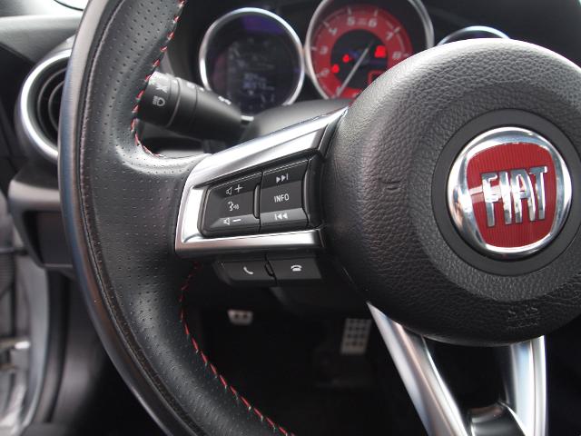 2017 FIAT 124 Spider Vehicle Photo in MADISON, IN 47250-1611