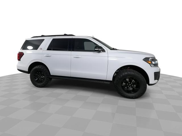 2023 Ford Expedition Vehicle Photo in GILBERT, AZ 85297-0402