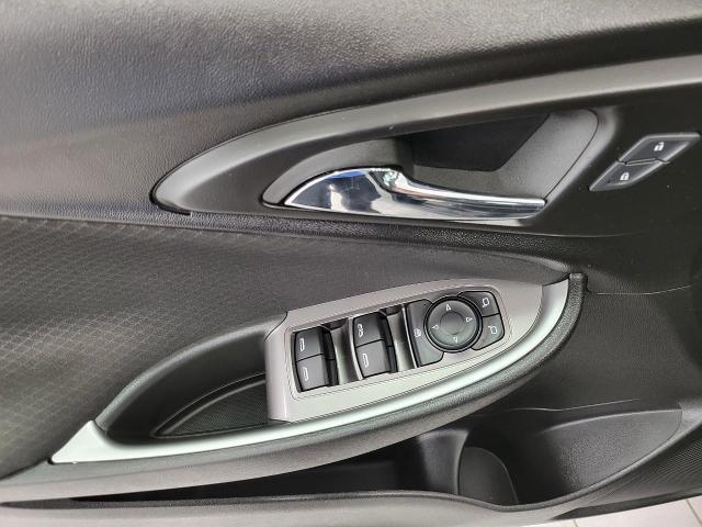 2024 Chevrolet Malibu Vehicle Photo in NEENAH, WI 54956-2243