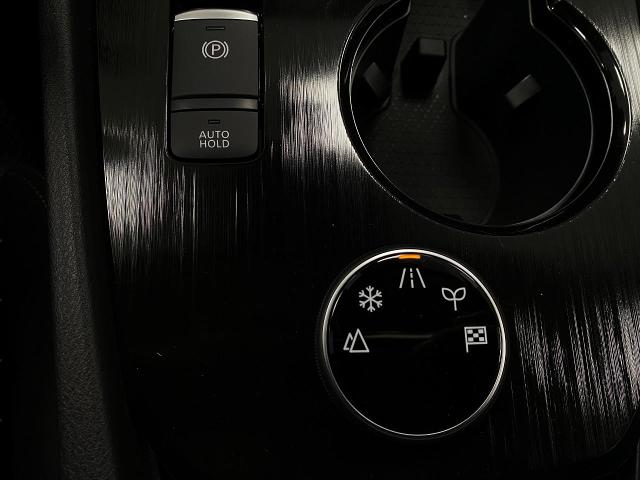 2025 Nissan Rogue Vehicle Photo in Appleton, WI 54913