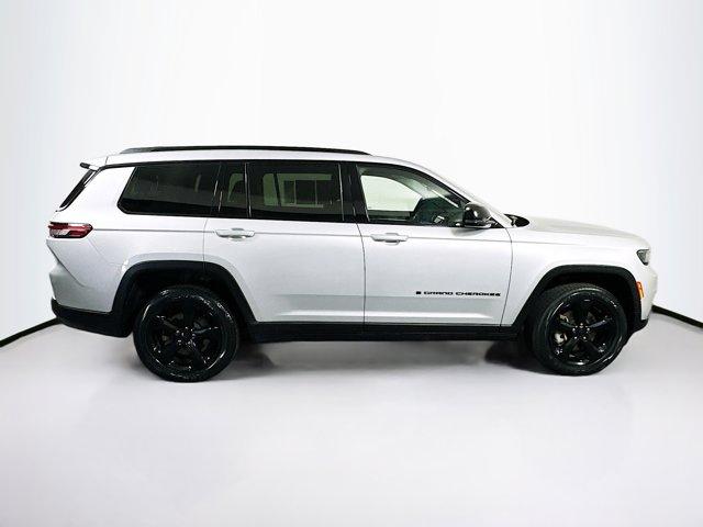 2022 Jeep Grand Cherokee L Vehicle Photo in Doylsetown, PA 18901