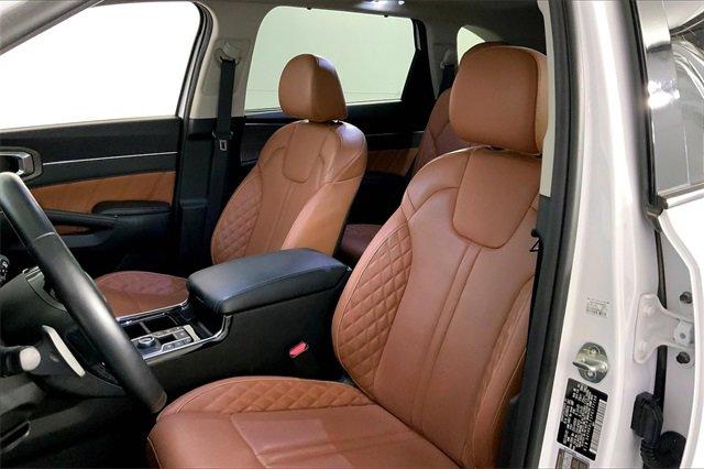 2023 Kia Sorento Vehicle Photo in KANSAS CITY, MO 64114-4502