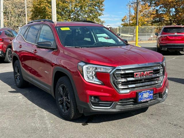 2024 GMC Terrain Vehicle Photo in LOWELL, MA 01852-4336