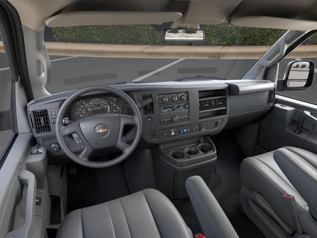 2024 Chevrolet Express Cargo 2500 Vehicle Photo in GEORGETOWN, TX 78626-7508