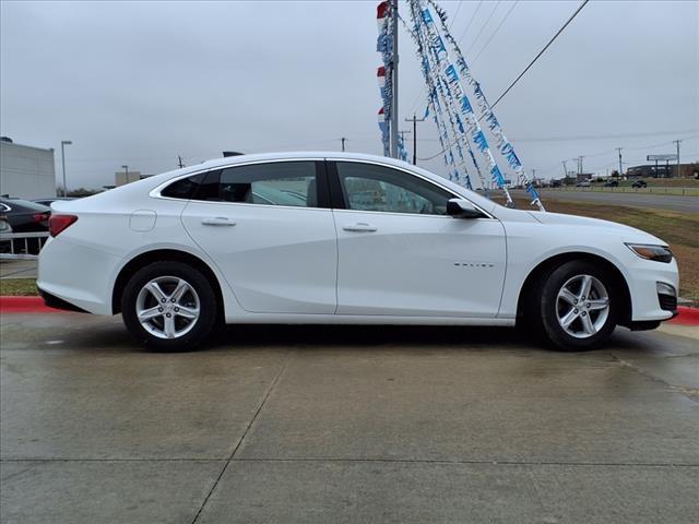 2025 Chevrolet Malibu Vehicle Photo in ELGIN, TX 78621-4245