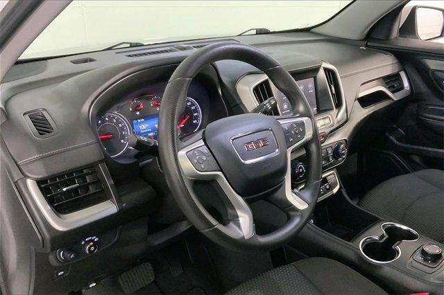 2024 GMC Terrain Vehicle Photo in KANSAS CITY, MO 64114-4502