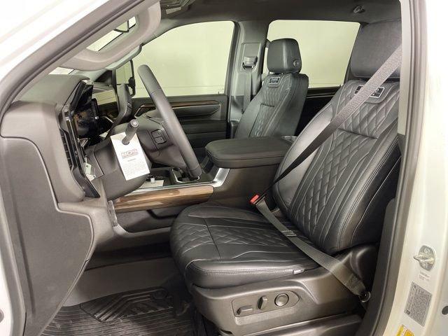 2025 Chevrolet Silverado 2500 HD Vehicle Photo in PHOENIX, AZ 85014-3381