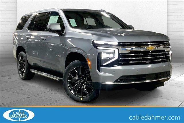 2025 Chevrolet Tahoe Vehicle Photo in KANSAS CITY, MO 64114-4502